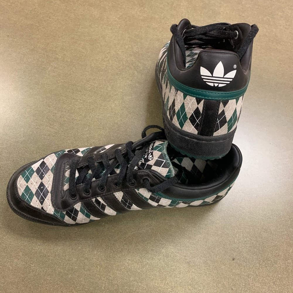 Vintage Adidas Originals Top 10 limited Edition
